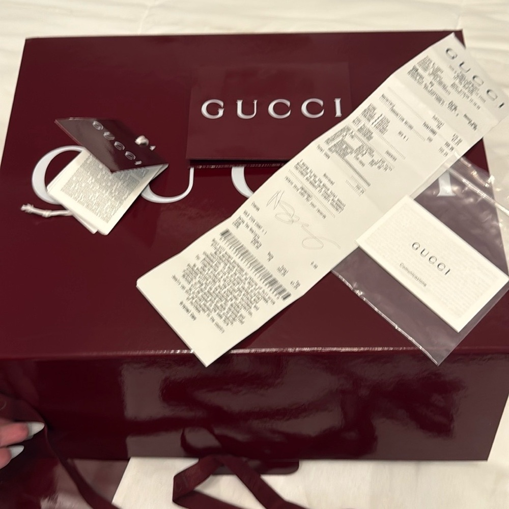 Gucci Denim and Tan Monogram Bucket Hat size M brand new tags 100%  authentic - Picture 14 of 17